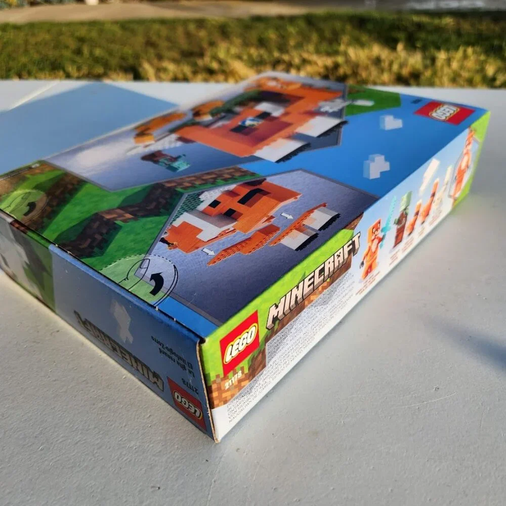 NEW LEGO MINECRAFT Fox Lodge House 21178 Drowned Zombie You will receive: (1) LE